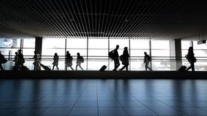 Mărturiile unei femei care susține că a fost umilită de angajații Aeroportului Otopeni: ”Fusese abandonată pe scaun, mai mult de două ore”