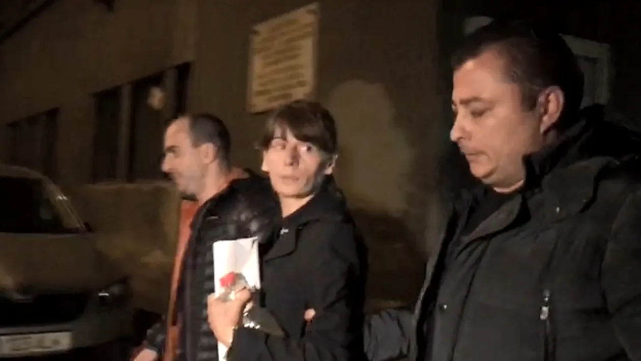 Criminala de la metrou, arestare cu scandal! Incredibil ce au făcut colegele ei de celulă când au văzut-o pe Magdalena Şerban