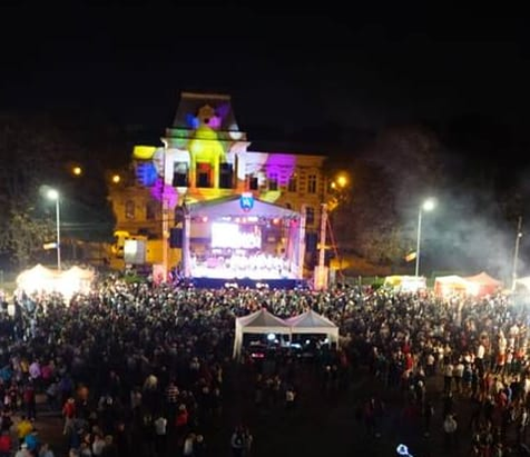 Incendiu la clădirea CJ Călărași din cauza unui spectacol cu artificii!