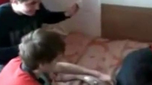 VIDEO Uite viata de student la rusi! Cele mai penale si sinistre glume posibile le vezi aici!