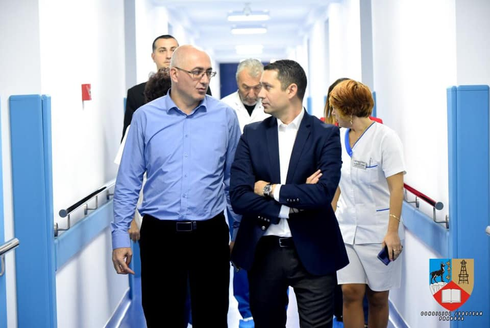 Managerul Spitalului Județean din Ploiești, prins cu nereguli de ministrul Sorina Pintea, mai vrea un mandat!