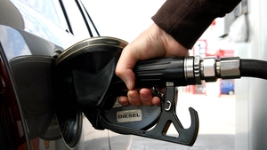 Veste buna pentru soferi. Afla cat vei plati de miercuri pentru carburanti