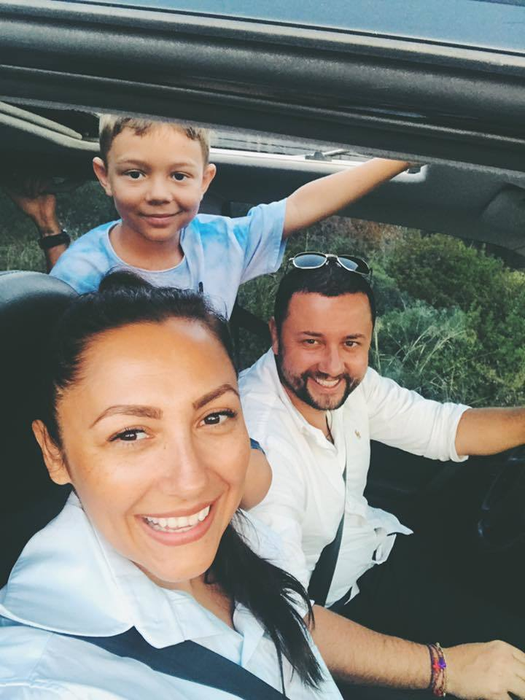 Clipe de coşmar pentru Cătălin Măruţă în vacanţa din Grecia. Andra l-a dat de gol. “I-a picat…”