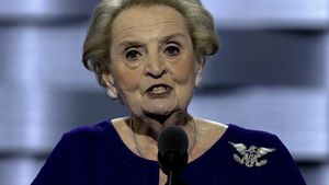 Doliu în politică! A murit Madeleine Albright, prima femeie secretar de stat al SUA