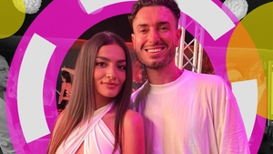 După despărţirea de Rareş, Daiana a "lovit" rapid! Artistul Faydee nu a avut scăpare!