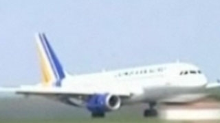 Un avion ucrainean a fost oprit la sol pentru ca tot echipajul era beat