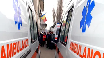 Prefectura Arad a cerut suplimentarea numarului de ambulante din cauza zapezii!