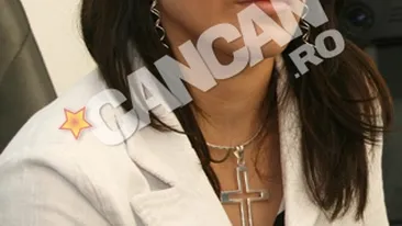 Prima reactie a Catalinei Ponor la aflarea vestii ca Floarea Leonida se prostitueaza la nemti! Ultima data ne-am vazut anul asta in Germania. Eu stiam ca e antrenor de fitness acolo