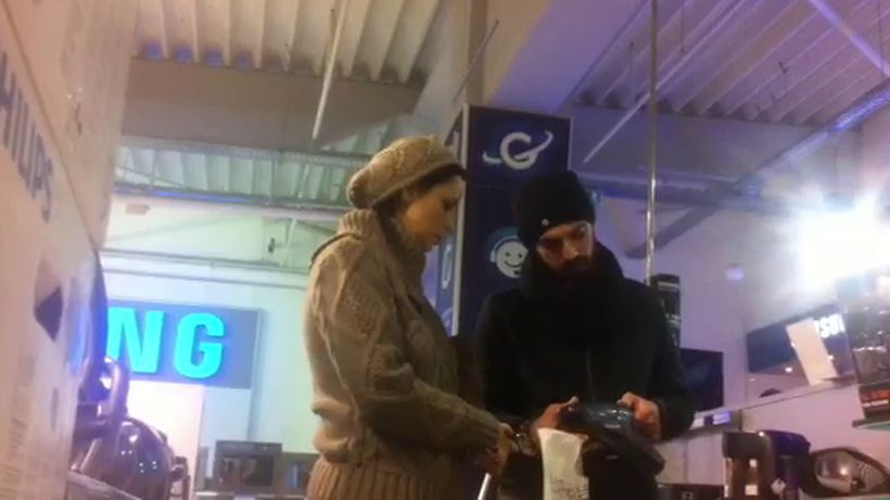 Primele fotografii cu Andreea Marin si turcul Tuncay, dupa cununia civila! Au sarbatorit evenimentul cu o iesire la film