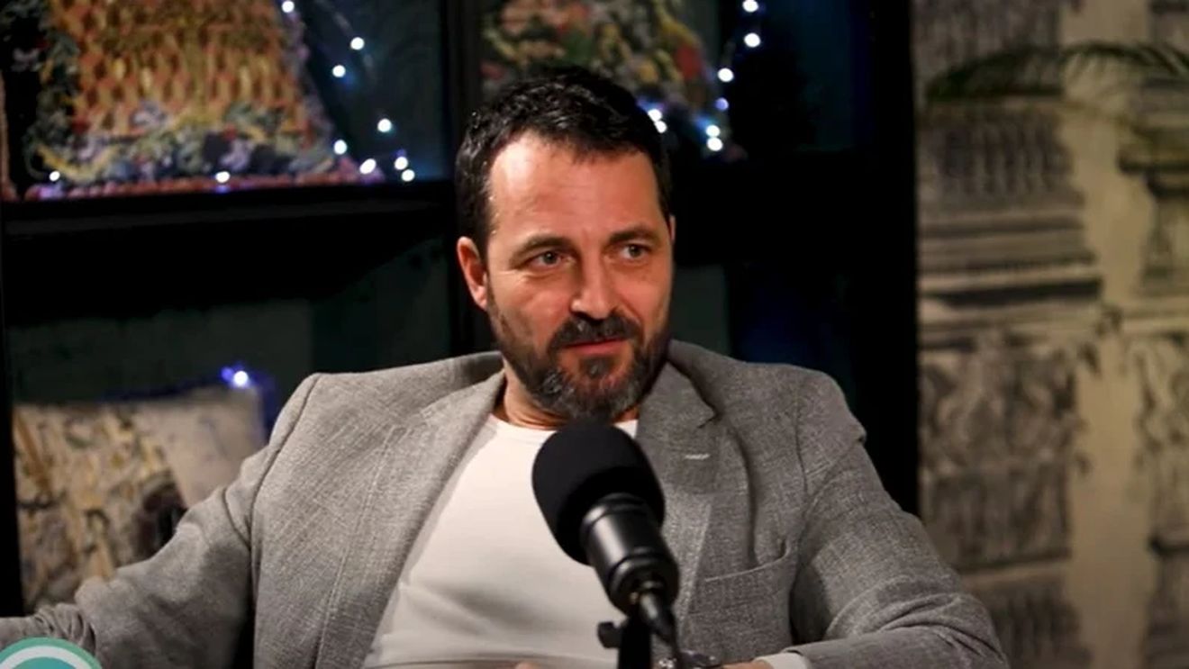 Andrei Aradits, emoții mari pentru fiul său după divorț. Fosta soție și-a făcut bagajele și a plecat în India: ”Aștept rezultatul”