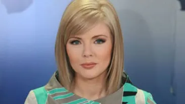 A dispărut de un an de la pupitrul ştirilor şi s-a schimbat total. Fosta vedetă de la Kanal D este de nerecunoscut!