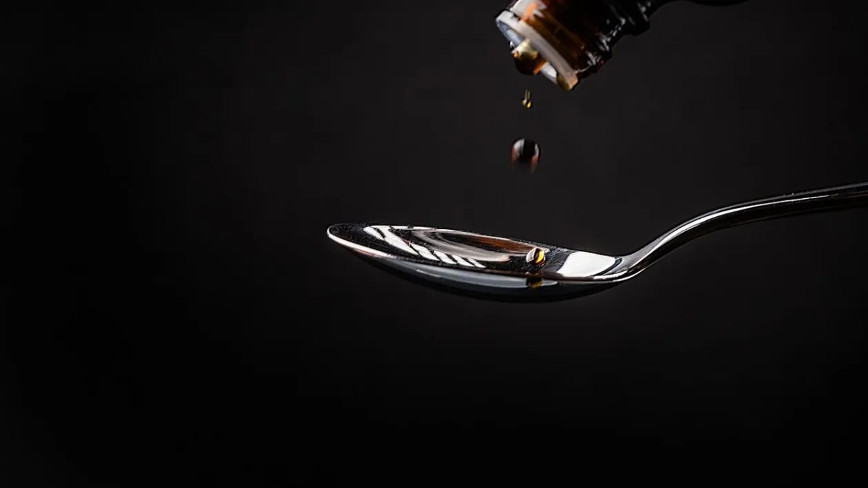 Avertismentul transmis de OMS! Substanțele din 2 siropuri au cauzat moartea a 20 de copii