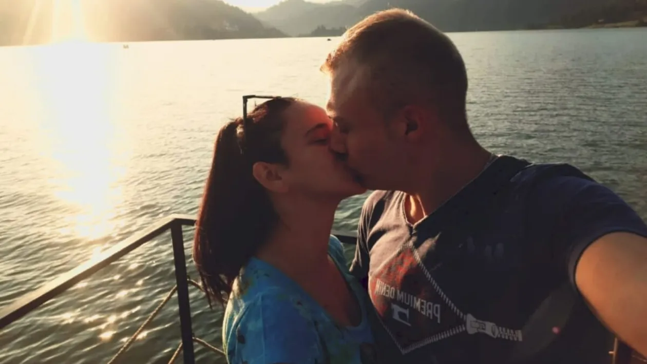 Ea e tânăra însărcinată care a murit în ziua nunții sale. Alexandra avea doar 24 de ani și tocmai fusese externată din spital