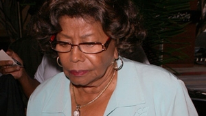 Mama lui Michael Jackson a vorbit cu politistii care o cautau: "Sunt bine si nu am disparut"