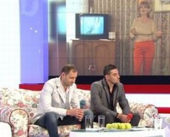 Fiul Ilenei Ciuculete, Cristi Sfetcu, s-a despărțit de iubita lui după un an și jumătate de relație