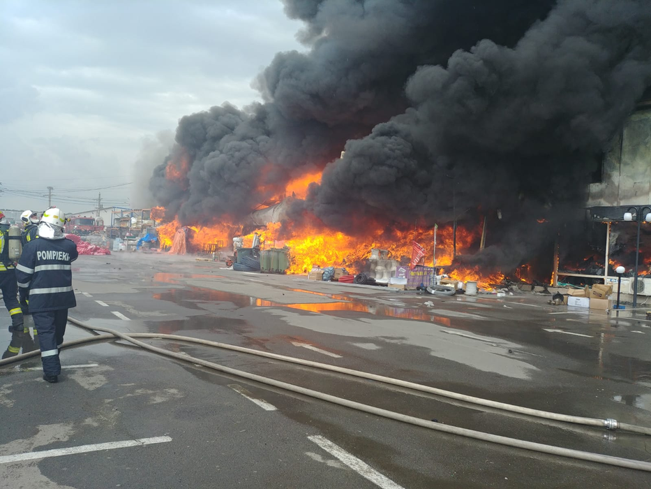 Incendiu devastator la Doraly