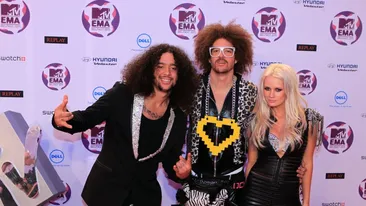 A murit Lauren Bennett, vocea hitului „Party Rock Anthem” al formației LMFAO. Cântăreața avea doar 37 de ani