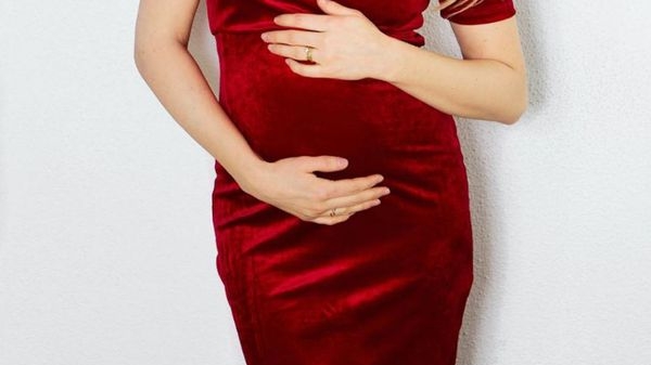 Ce veste în showbiz! A devenit mămică pentru prima dată, la 47 de ani! “Ne simțim binecuvântați!”