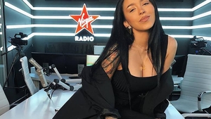 UPS! Ruby, fotografiată de paparazzi alături de alt bărbat