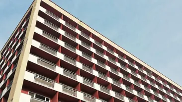 O familie de bucureșteni a fost dată afară din hotelul de 5 stele din Bulgaria, în toiul nopții. Motivul halucinant pentru care a rămas fără cazare