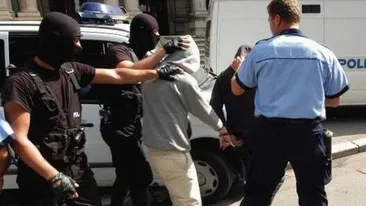 Cea mai nouă înşelăciune: metoda ”Pomana” face ravagii printre bătrâni!