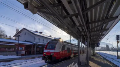 Un român a încercat să fure un tren plin cu pasageri în Austria, dar nu a reușit să pornească locomotiva