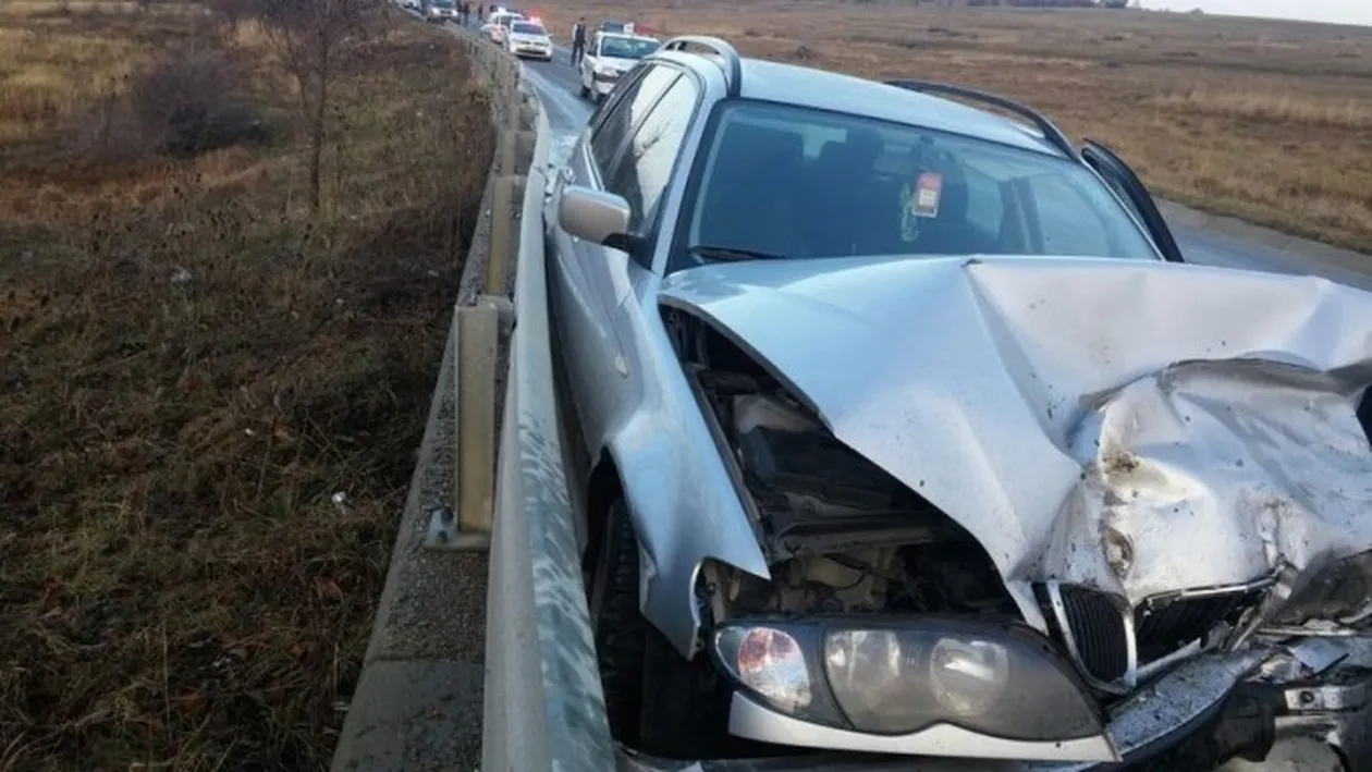 Accident în Sibiu! Şase persoane, dintre care patru copii, au ajuns ajuns la spital din cauza unui vitezoman