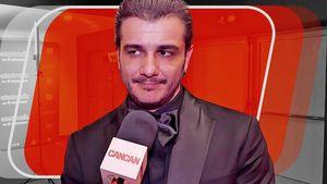 Interviu de zile mari cu Vlad Drăgulin, actorul din ”Căsătoria”. ”Agață” cu vrăjeala lui Bendeac: ”Chiar în seara asta...”