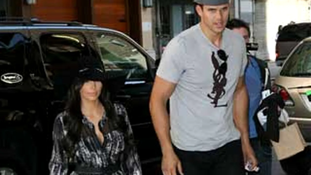 Veste socanta: Kim Kardashian divorteaza de Kris Humphries!