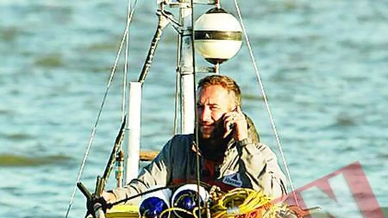 Ocolul Pamantului in 13 ani