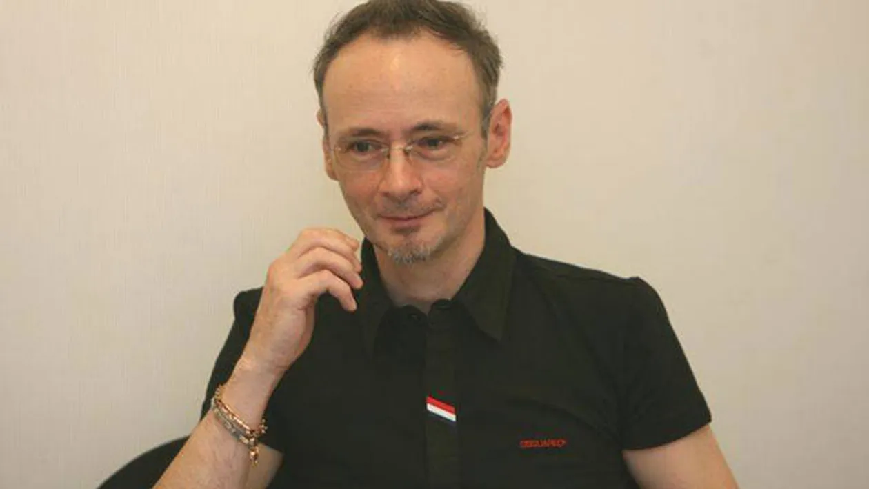 Se infiripa ceva? Mihai Albu a petrecut cu Tania Budi! Uite-i imbratisati in vazul tuturor