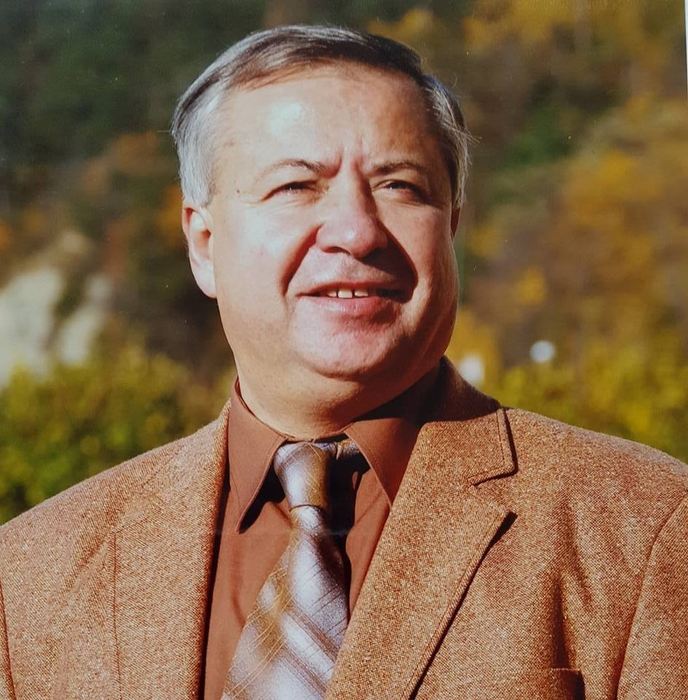 Cutremurător. Ce a spus Vasile Ouatu înainte să fie răpus de coronavirus! Fiica fostului patron al echipei de volei din Piatra Neamț e în spital