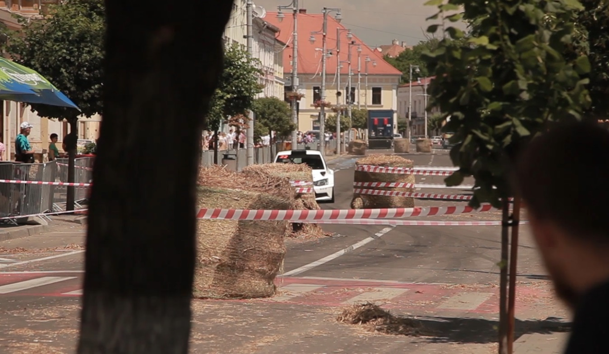 Costel Cășuneanu Jr. a făcut accident pe pistă, în cadrul Campionatului Național de Super Rally. El a obținut primul loc la general