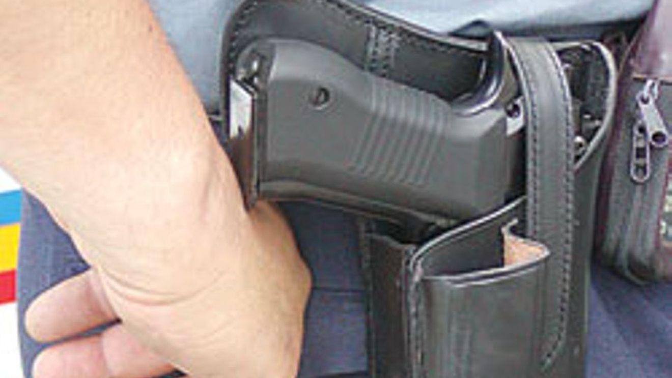 Şofer beat, împuşcat de poliţiştii din Craiova după un conflict în trafic
