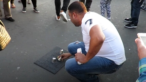 Un bărbat, amendat cu 3.600 de lei pentru că practica "alba-neagra" în Mamaia. Când s-au apropiat de el și au văzut cine e, polițiștii au rămas mască