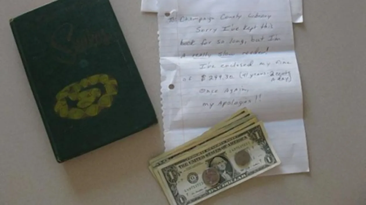 A luat o carte de la bibliotecă, dar a uitat să o dea inapoi! Gestul INCREDIBIL pe care un bărbat l-a făcut după 41 de ani