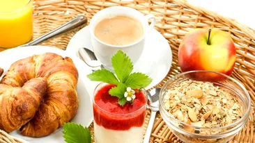 Mananci asta aproape zilnic, fara sa stii ca poti face cancer sau diabet! 4 alimente pe care sa le eviti la micul dejun