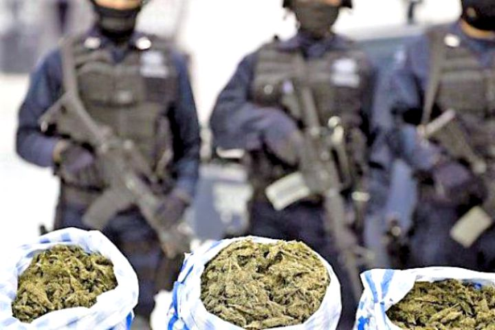 Un centru de tratament pentru toxicodependenți a depus acțiune la Tribunal împotriva unui cunoscut cântăreț. Au cerut să-l interneze la dezintoxicare