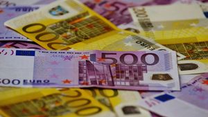 22 mai e data limită pentru acești români. Primesc 200 de euro de la stat dacă fac cerere până atunci