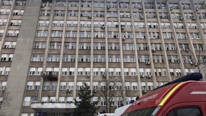 Doi pacienţi cu Covid-19 au murit în timp ce aşteptau un loc liber la ATI, la Craiova