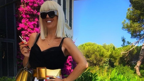 Raluca Bădulescu, jignită de o fană: „Eşti o mahalagioaică de prima clasă” Reacţia neaşteptată a vedetei