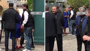 Francezilor le-a sărit Dijon-ul când vedeta PROTV a trecut peste rând. Andreea Esca, băgată în faţă la coada de la Ambasada Franţei!