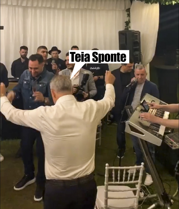Teia Sponte s-a prins în horă la ”spartul” petrecerii