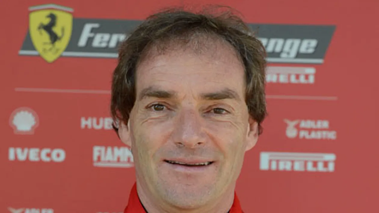 Fermierul campion la cursele cu Ferrari! Vezi cum a ajuns un milionar italian sa scoata bani din pamantul si vantul din Tulcea!