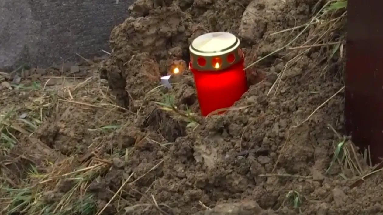 Uluitor! O femeie declarată moartă de COVID s-a întors acasă la 9 zile după înmormântare