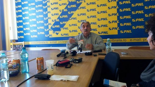 Deputat cu norma intreaga, notar in timpul liber, castiguri de patron! Vezi despre cine e vorba!