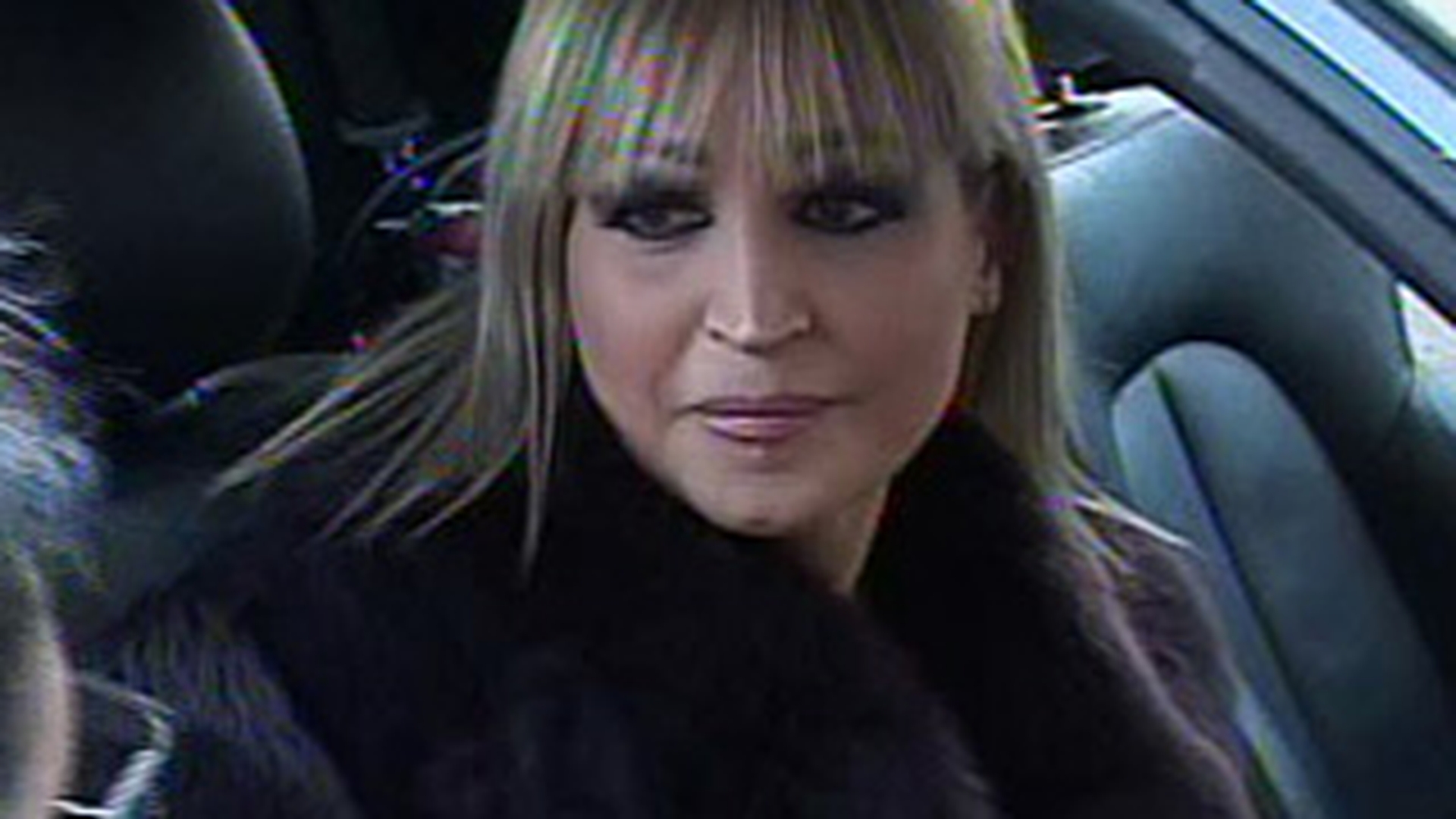 VIDEO Simona Florescu ii raspunde fostului iubit grec! Vezi ce spune!