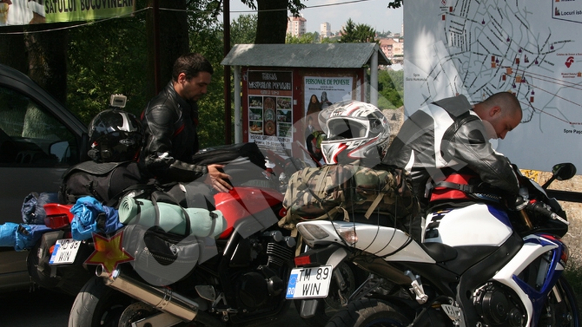 "Redescopera Romania pe doua roti"! Turul tarii pe motociclete
