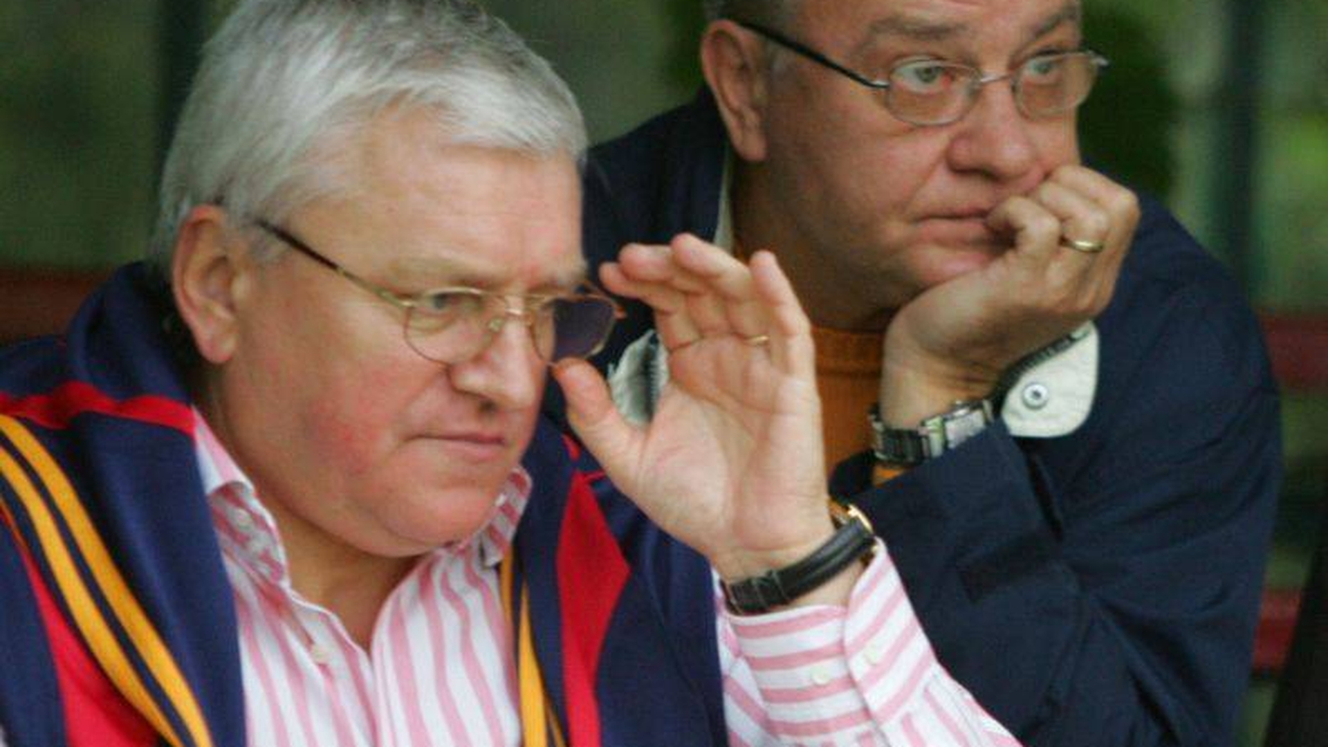 S-a întâmplat în urmă cu câteva minute. Ce a păţit mâna dreaptă a lui Mircea Sandu