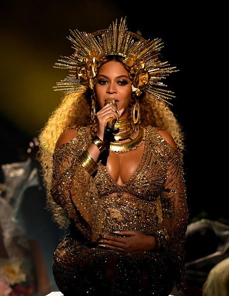 Beyonce la Premiile Grammy